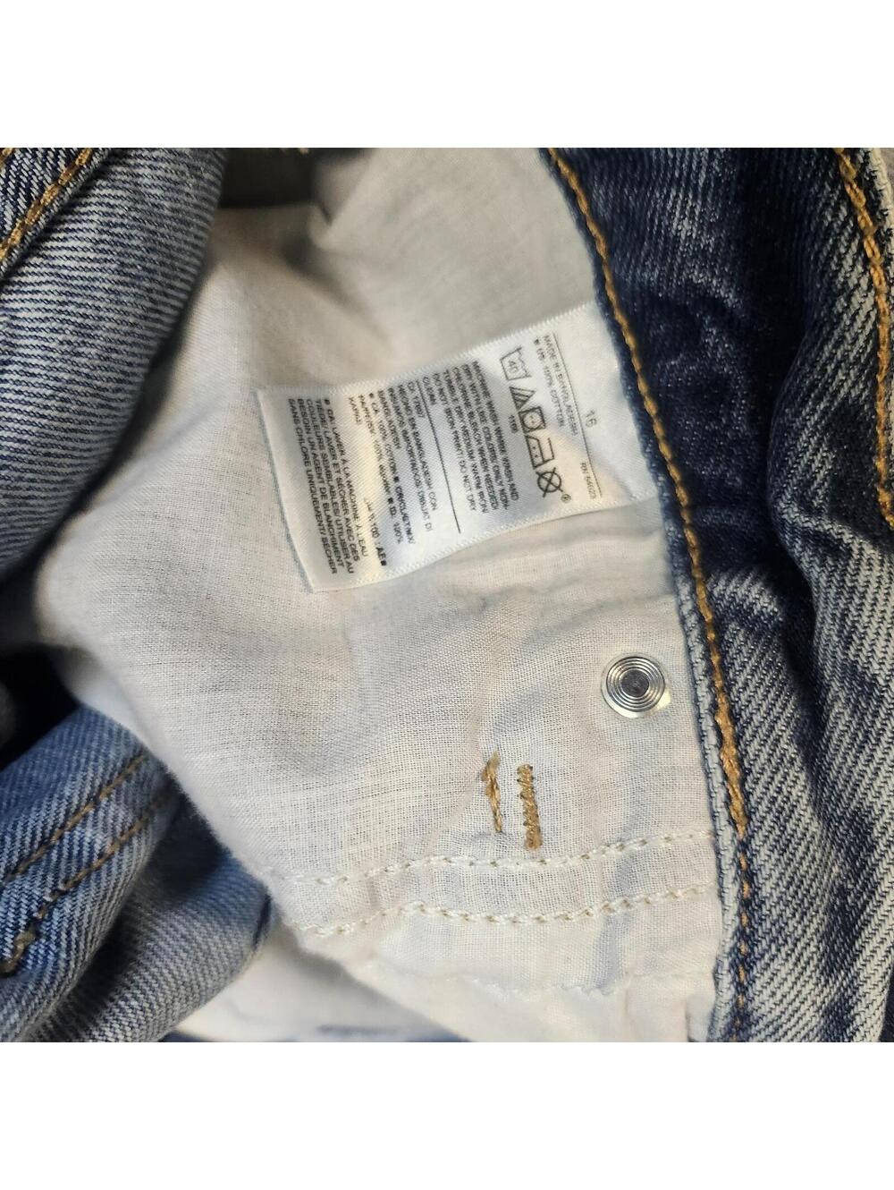 Old Navy Hi-Rise Slouchy Straight Jeans Size 16 Distressed Frayed Hem - Picture 8 of 8